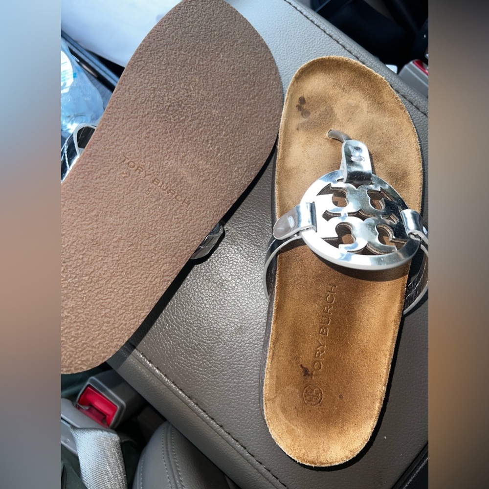 Authentic Tory Burch Miller Cloud- Size 8